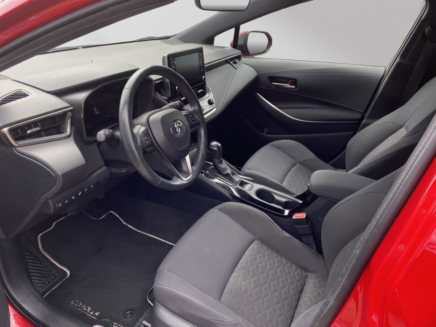 Toyota Corolla 1.8 TS Hybrid - Samsaru's Car Outlet