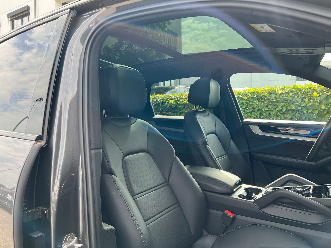 Porsche Cayenne E-Hybrid | Luftfederung | InnoDrive |
