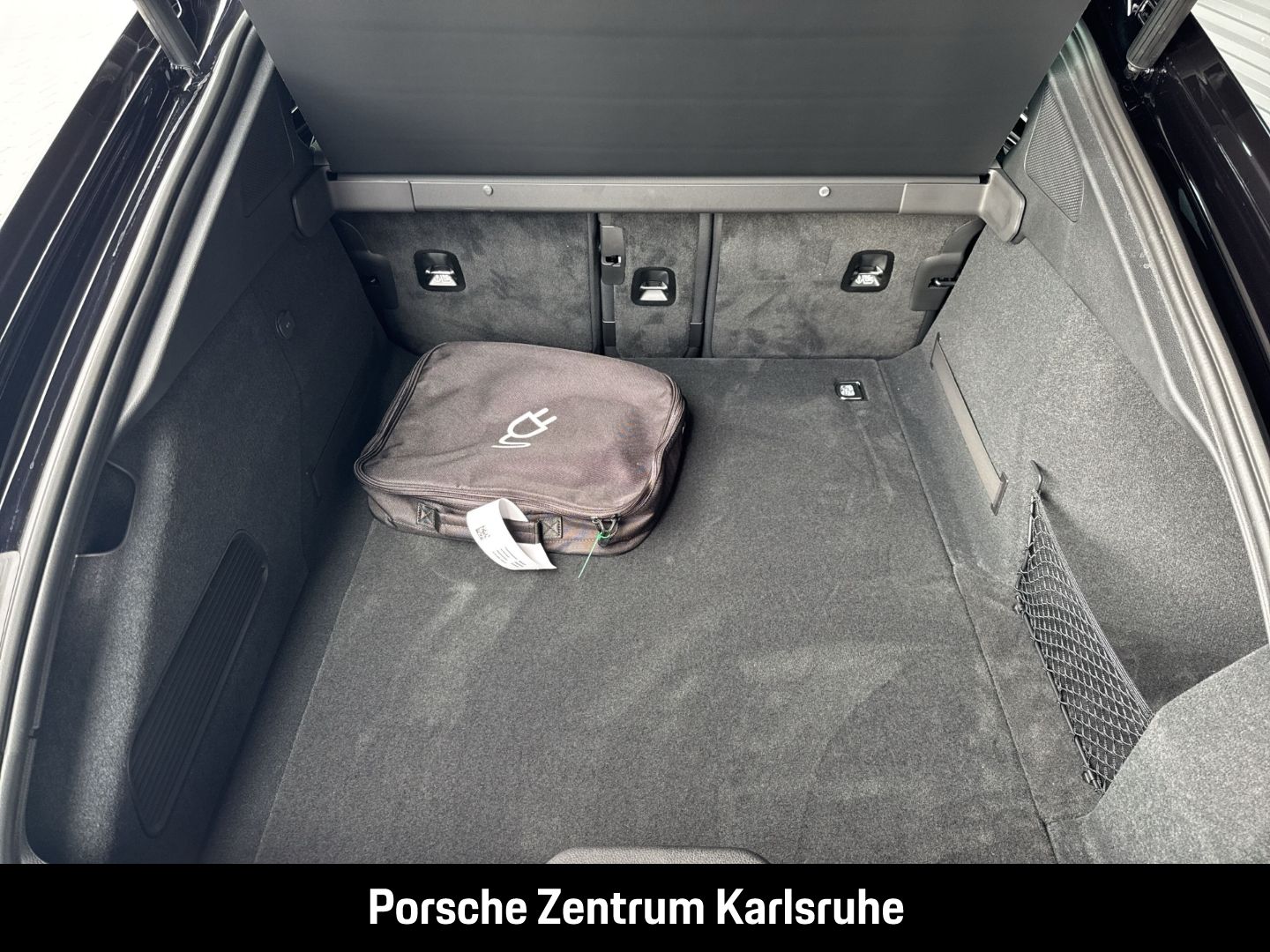 Porsche Panamera 4S E-Hybrid HA-Lenkung Active-Ride BOSE
