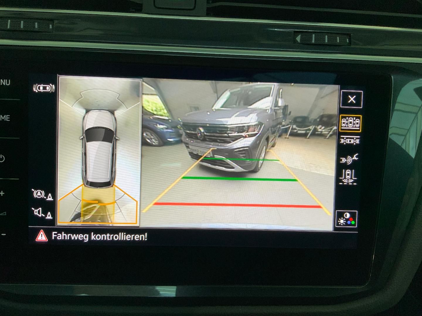 Volkswagen Tiguan Life 1.5 TSI DSG - Samsaru's Car Outlet
