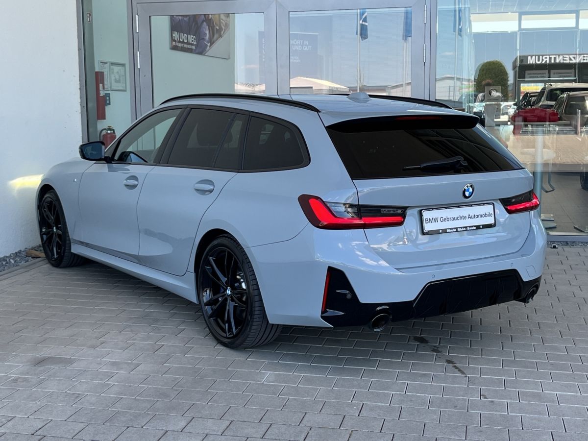 BMW 330i xDrive Touring M Sportpaket - Samsaru's Car Outlet