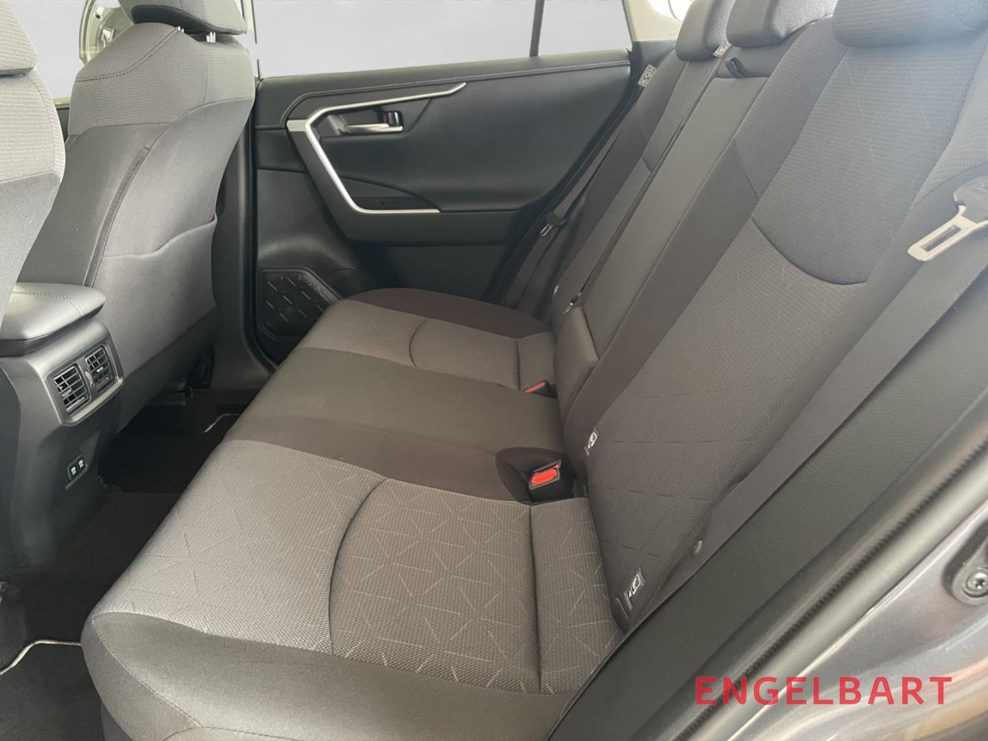 Toyota RAV 4 2.5 Hybrid - Samsaru's Car Outlet