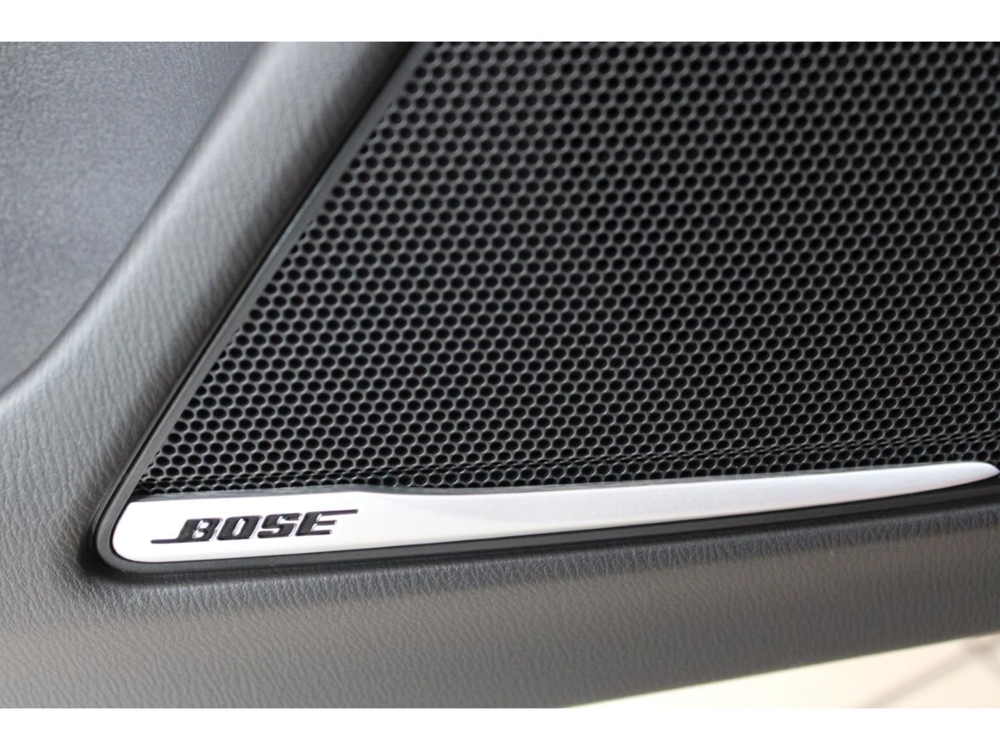 Mazda 6 SKYACTIV-G EXCLUSIVE+360CAM+BOSE