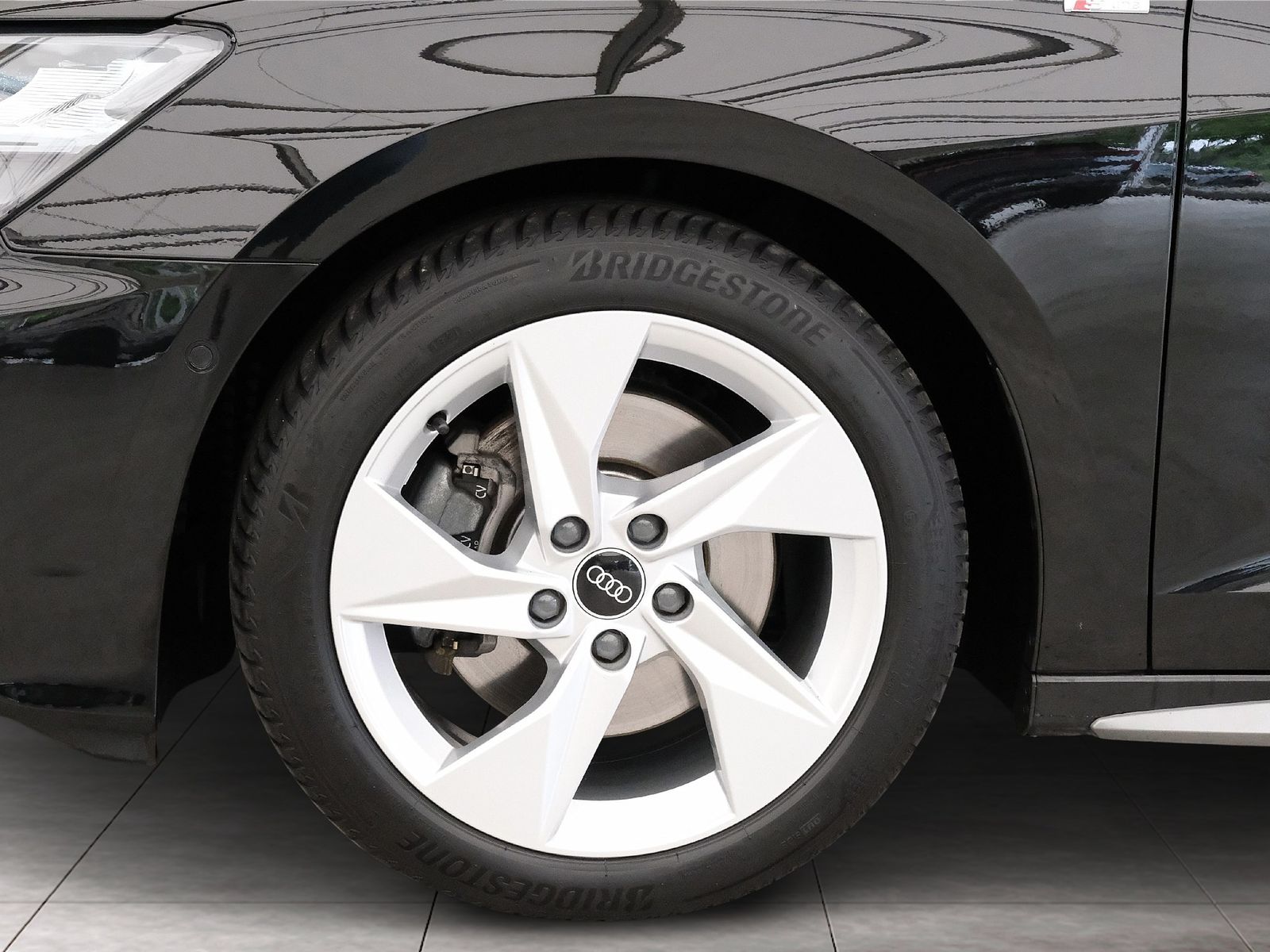 Audi A3 Sportback 35 TFSI S line - Samsaru's Car Outlet