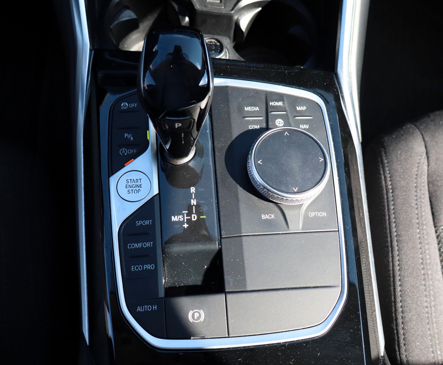 BMW 330 d xDrive - Samsaru's Car Outlet