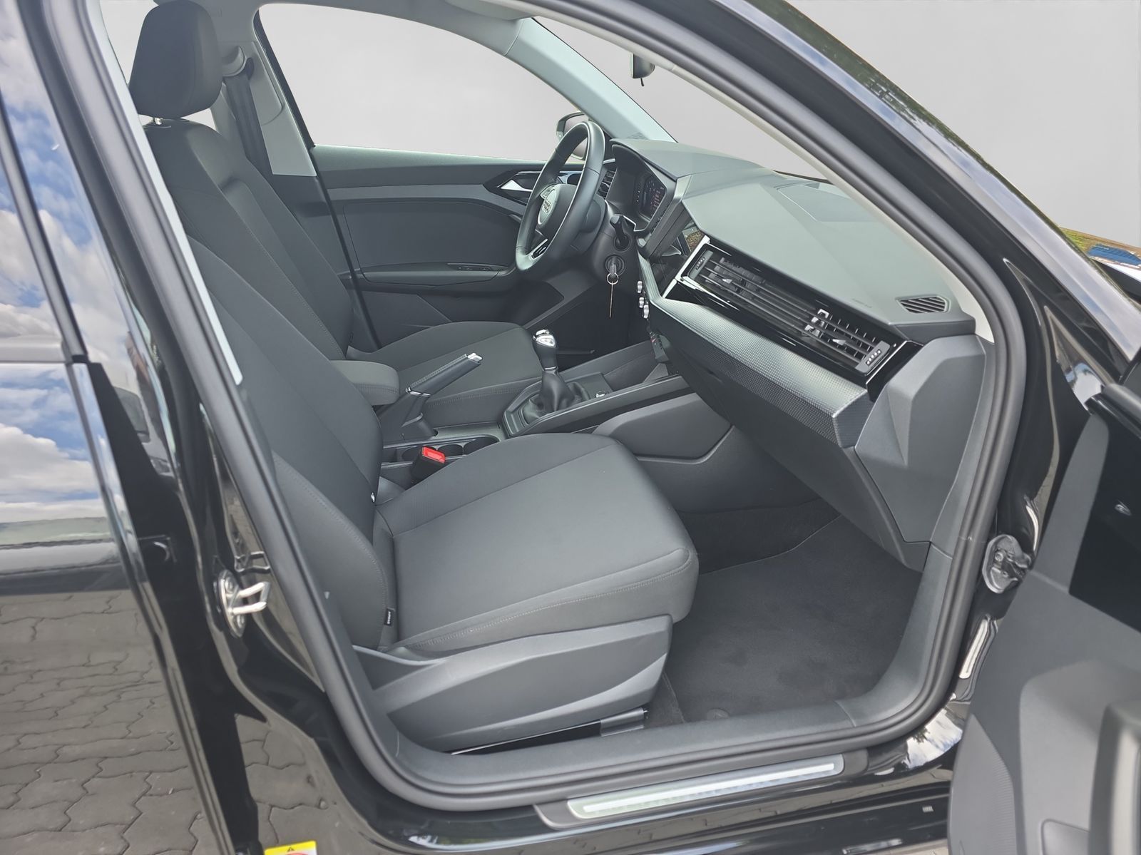 Audi A1 Sportback 25 1.0 TFSI - Samsaru's Car Outlet
