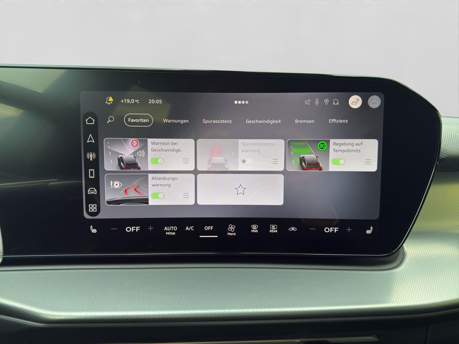 Audi Q3 TFSI 2x S LINE AHK MATRIX VIRTUAL+ eKLAPPE