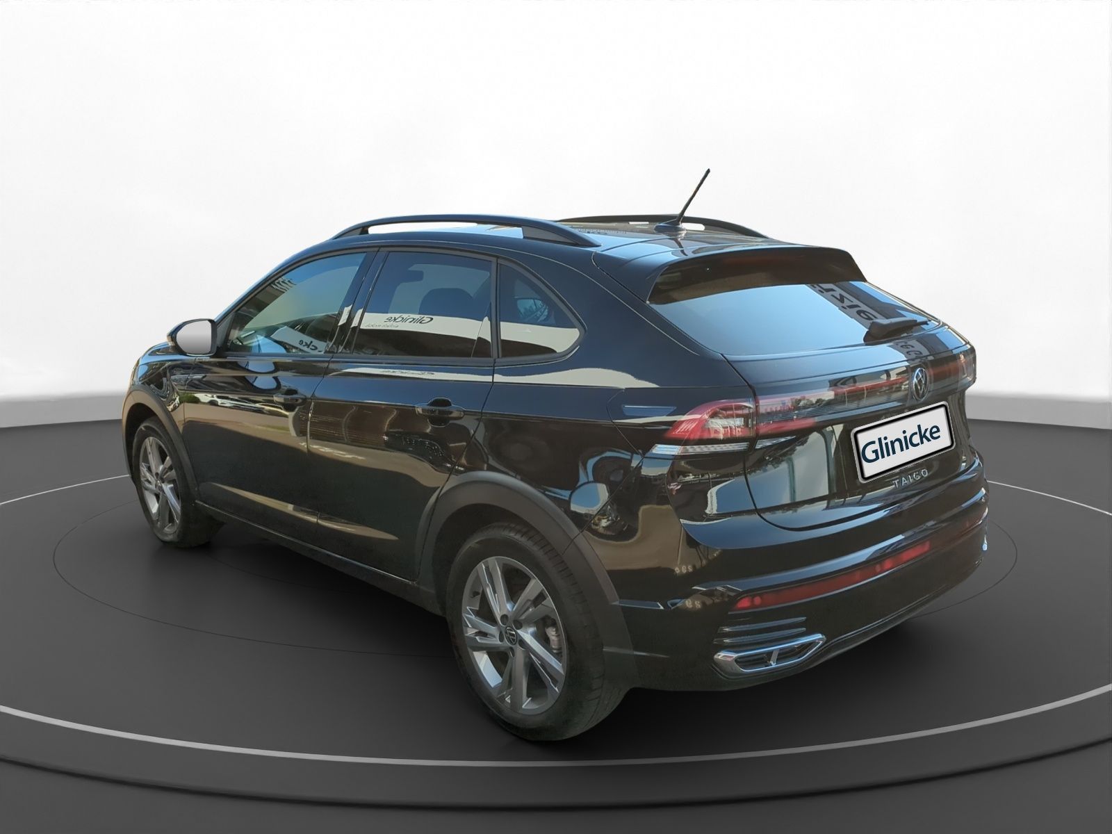 Volkswagen Taigo 1.5 TSI R-Line - Samsaru's Car Outlet