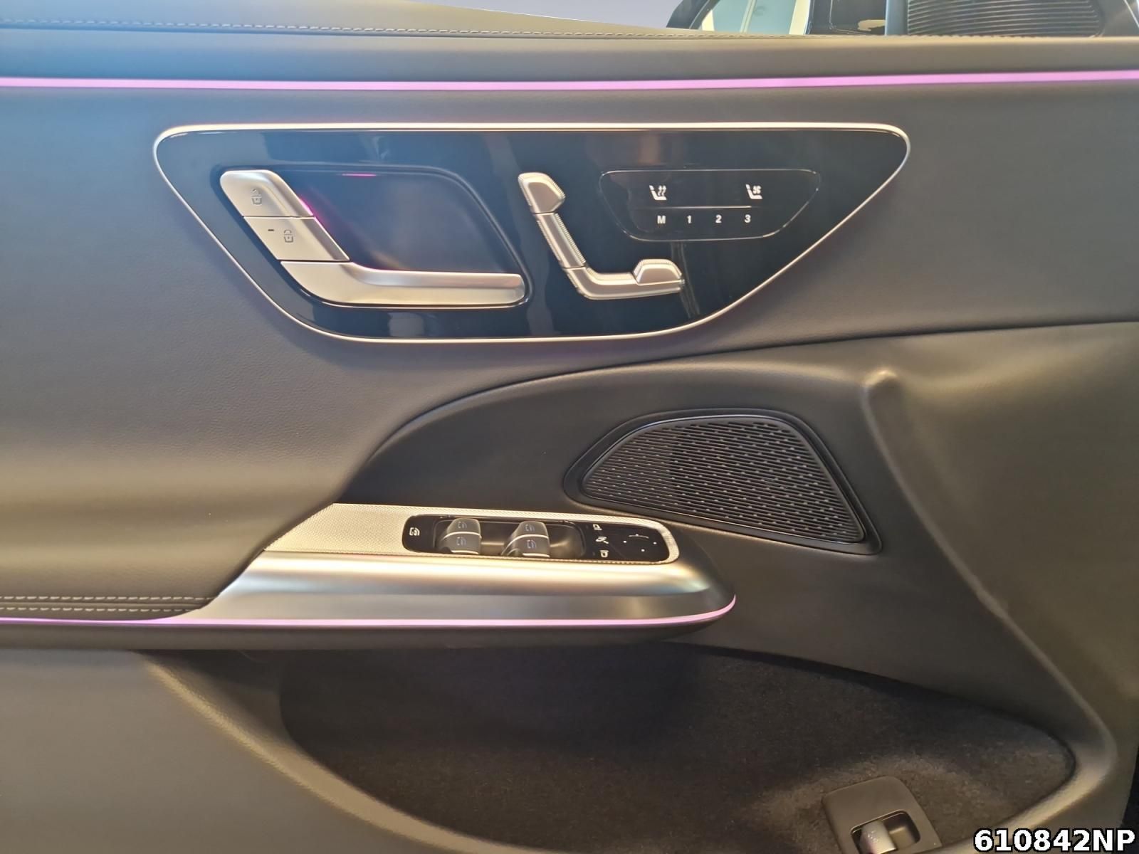 Mercedes-Benz E 450 d T 4M AMG Pano AHK Sitzklima DIGITAL-L