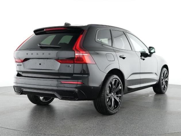 Volvo XC60 Ultra Black Edition Recharge Plug-In Hybrid