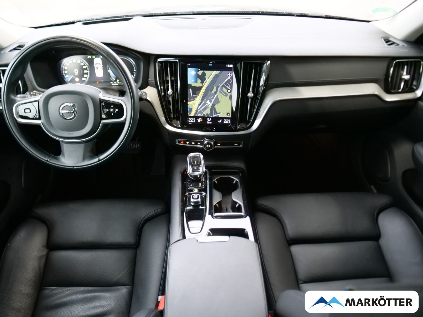 Volvo V60 T6 AWD Recharge Plus Bright  AHK/STHZ/PANO/