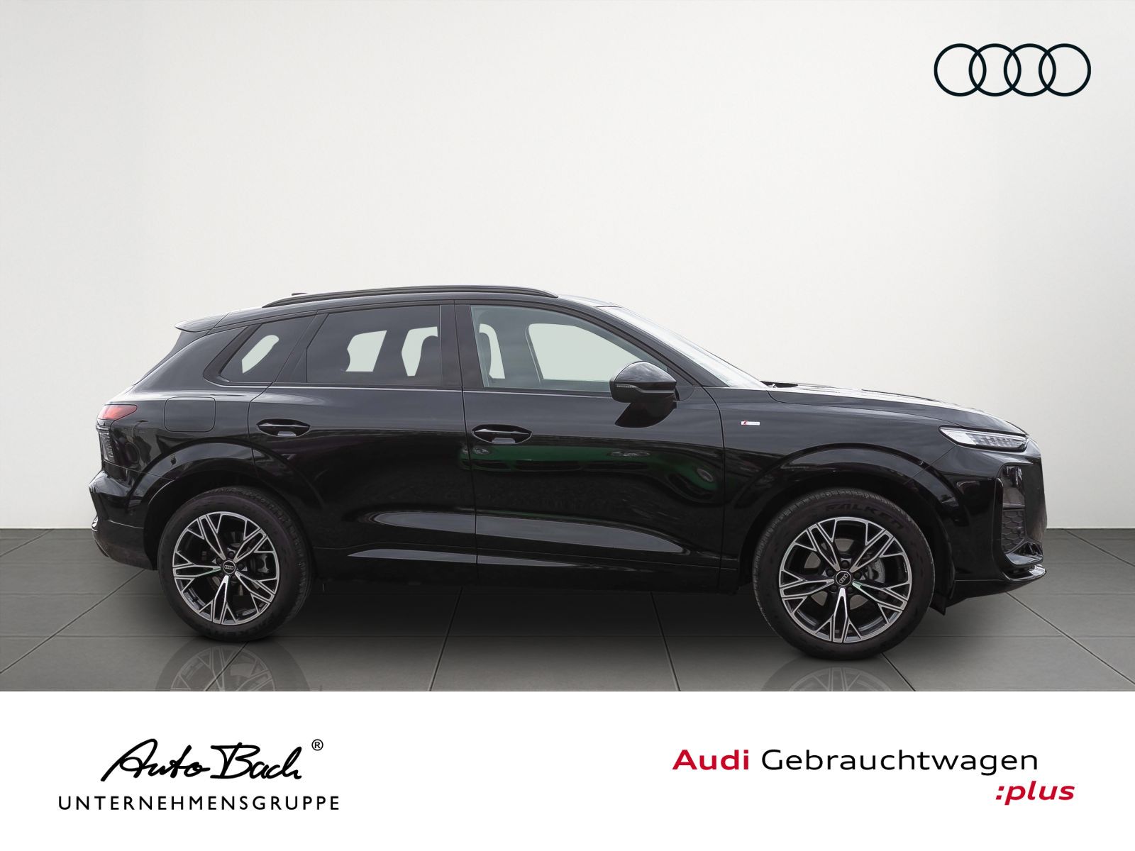Audi Q3 S line TFSI Stronic Navi LED CarPlay ACC AHK