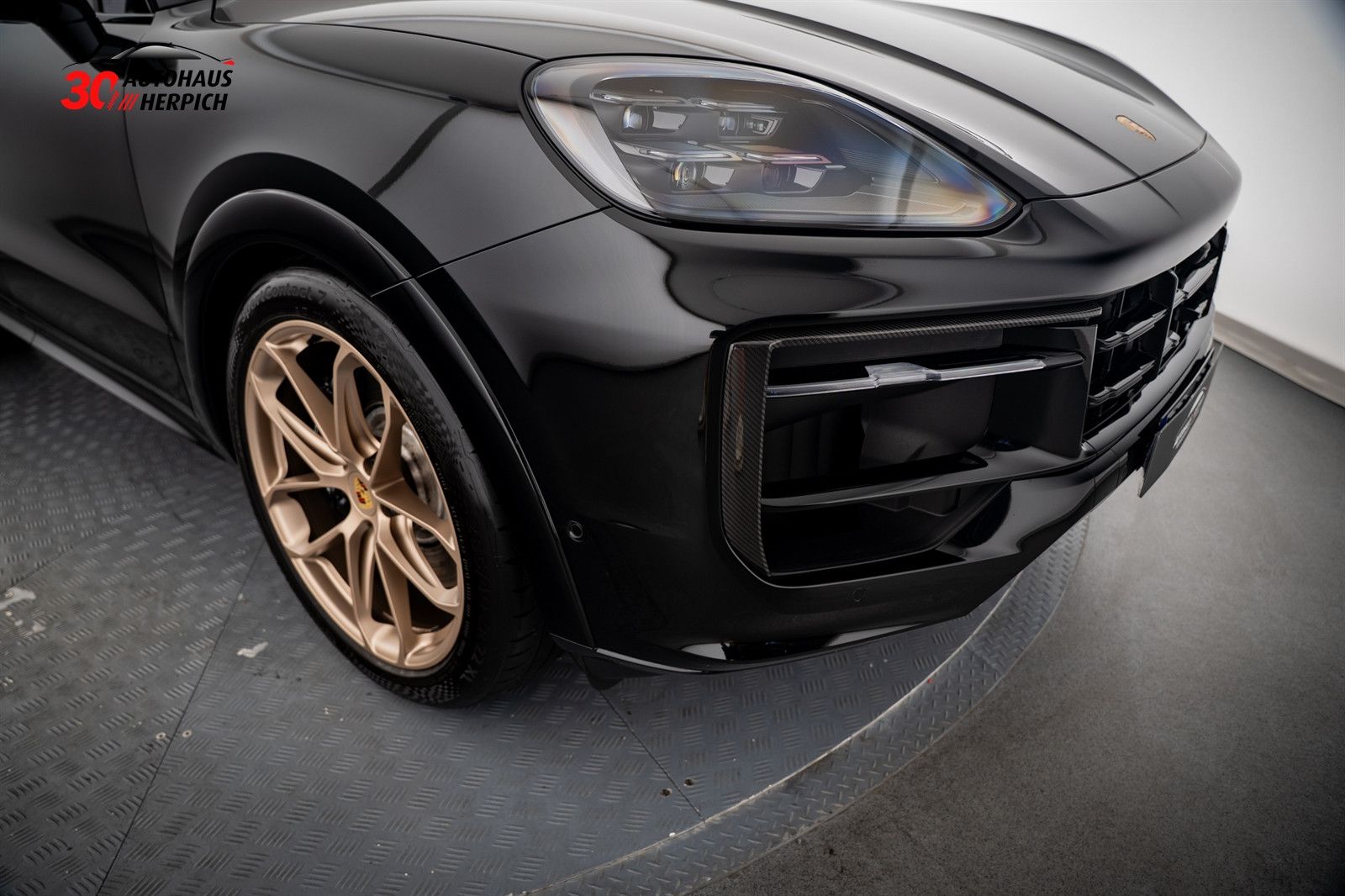 Porsche Cayenne GTS Coupé 22" Sport-Paket PDCC HUD HAL
