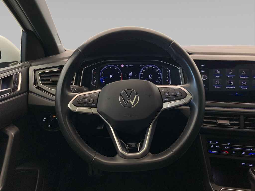 Volkswagen Taigo R-Line 1.5 TSI DSG - Samsaru's Car Outlet