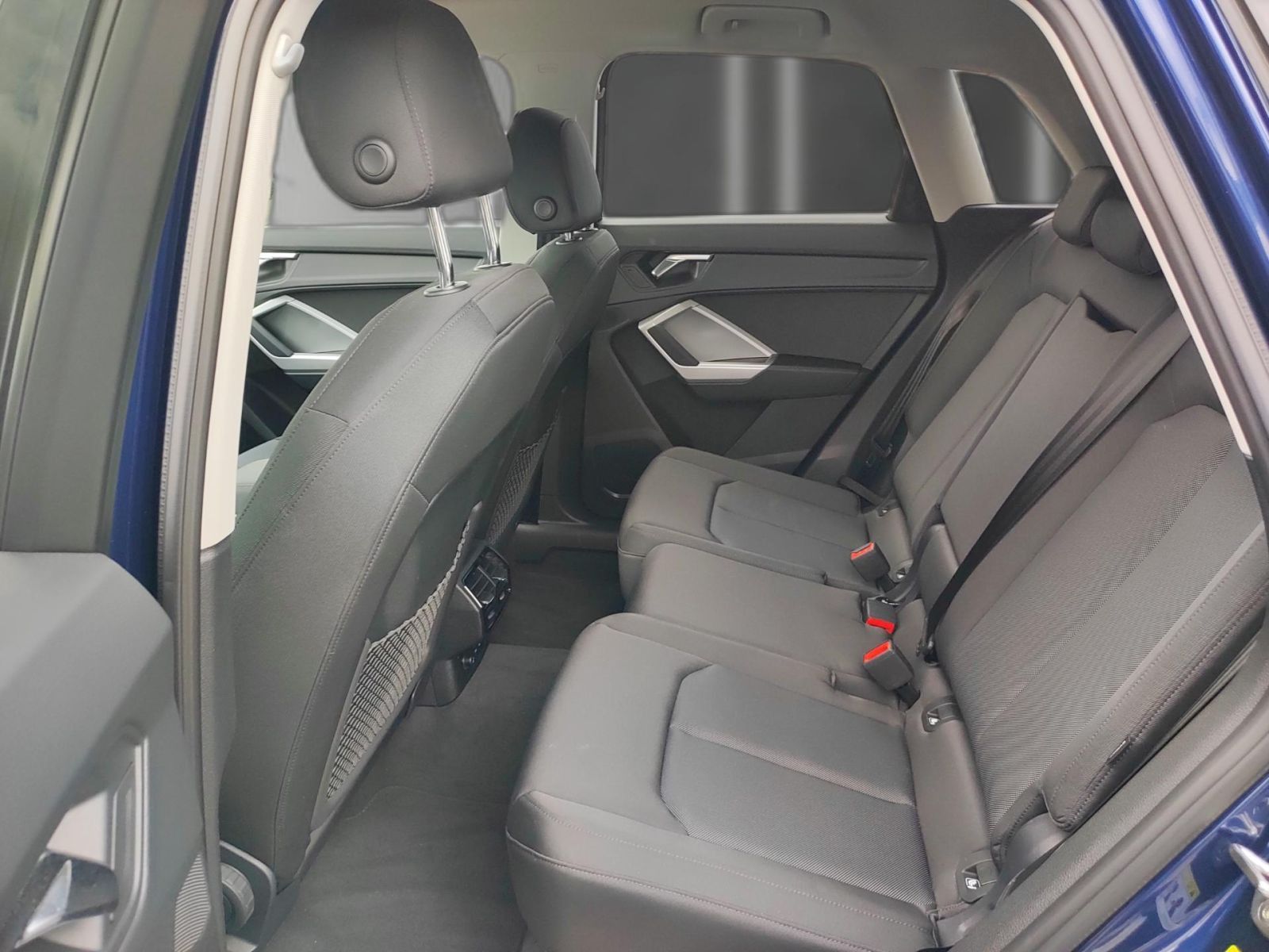 Audi Q3 35 TDI qu. S tronic - Samsaru's Car Outlet
