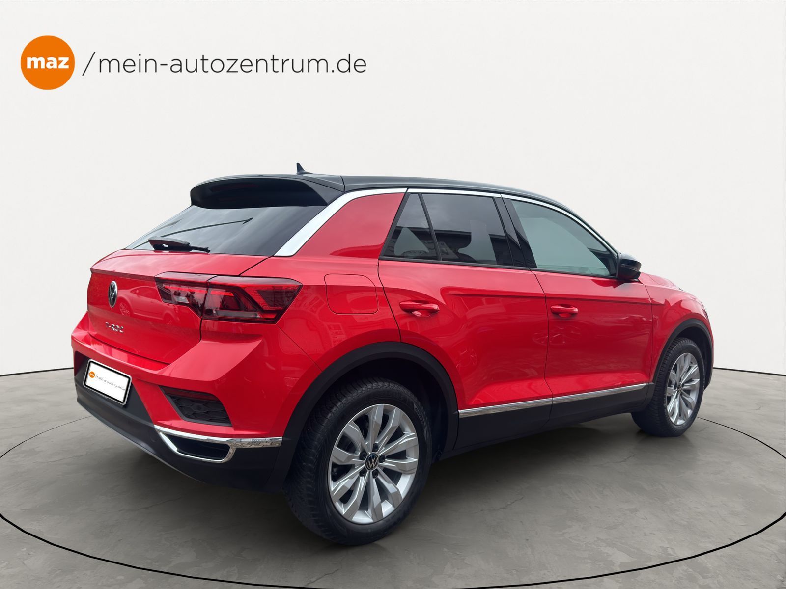 Volkswagen T-Roc 1.5 TSI Sport - Samsaru's Car Outlet