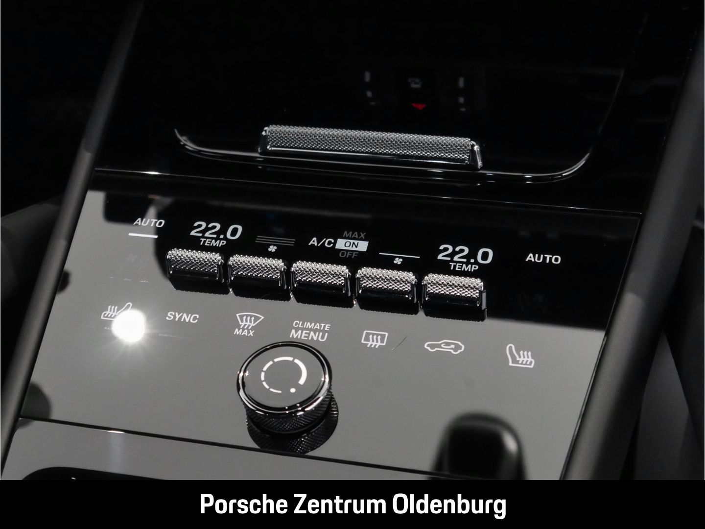 Porsche Cayenne E-Hybrid InnoDrive AHK Sportabgas 18 Weg
