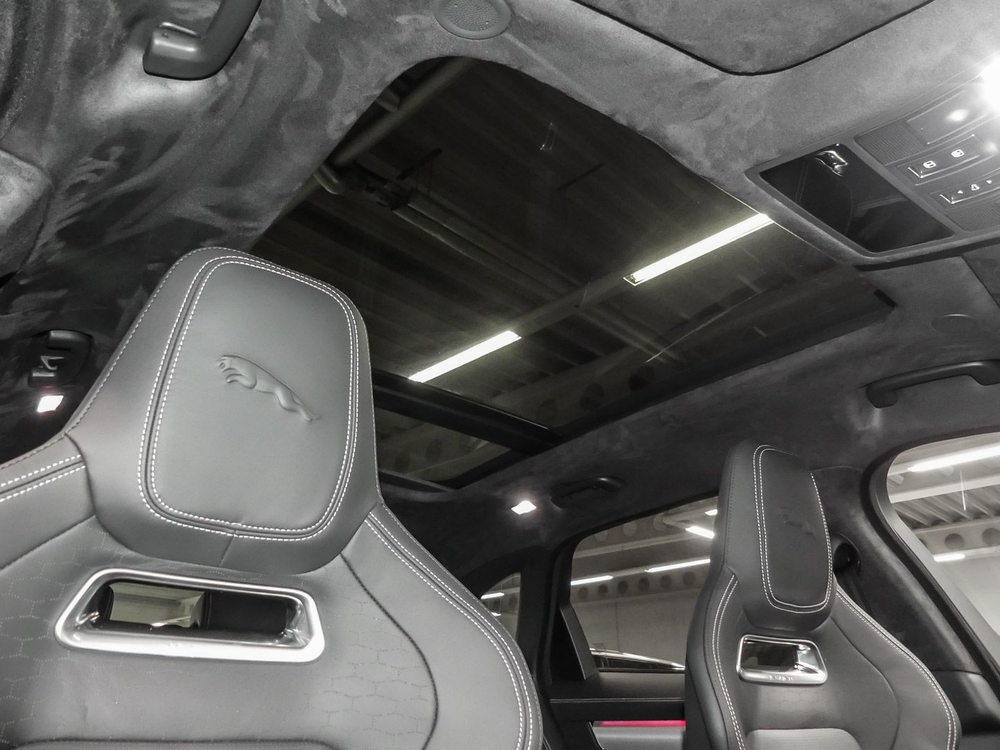Jaguar F-Pace 400 Sport AWD P400 Mild-Hybrid HUD AD Nav