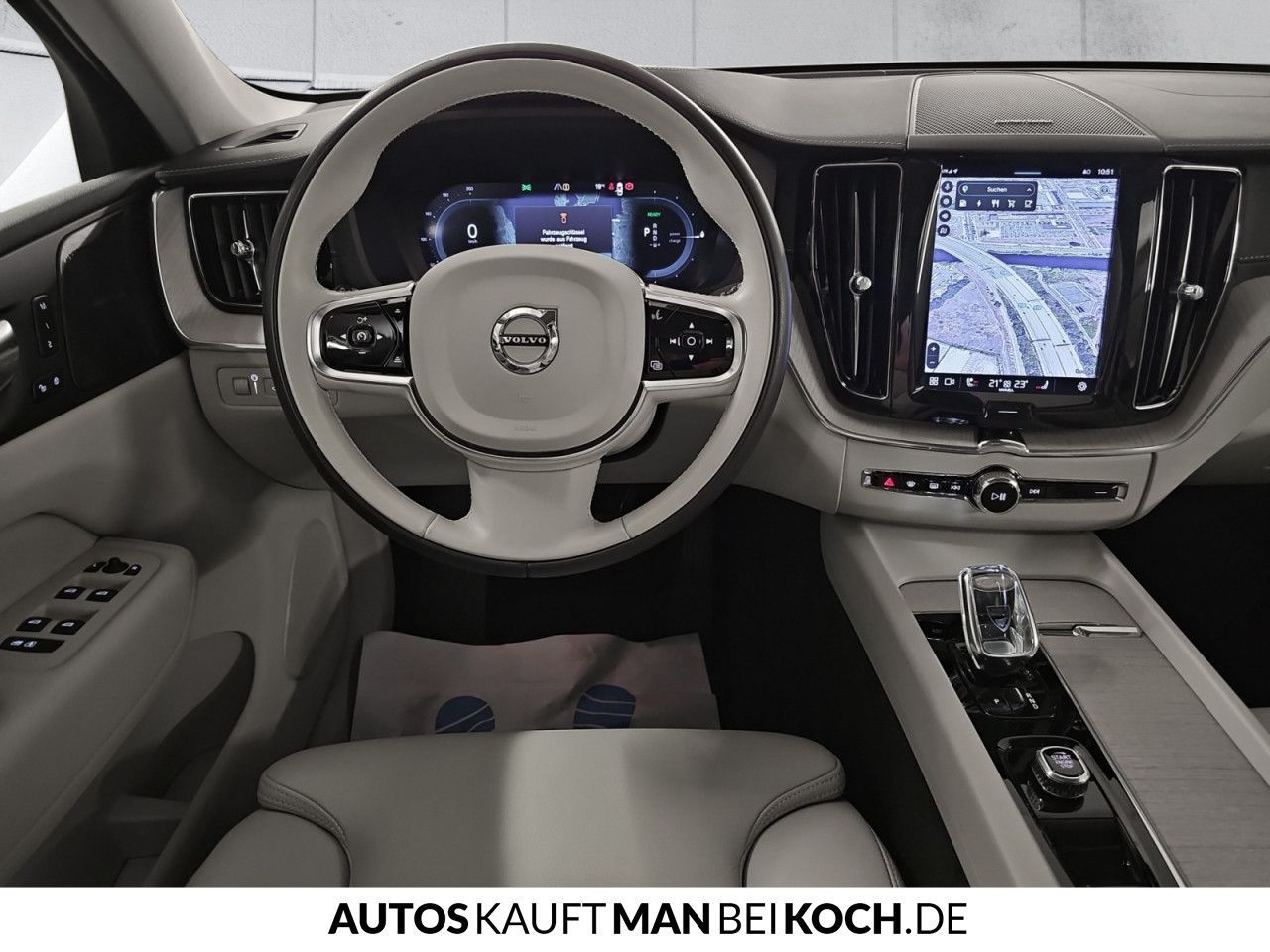Volvo XC60 T6 AWD Inscription - Samsaru's Car Outlet