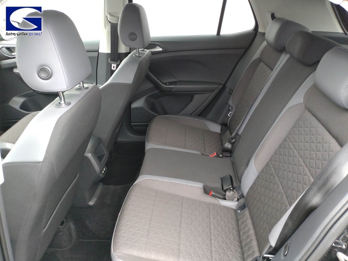Volkswagen T-Cross 1.0 TSI DSG - Samsaru's Car Outlet