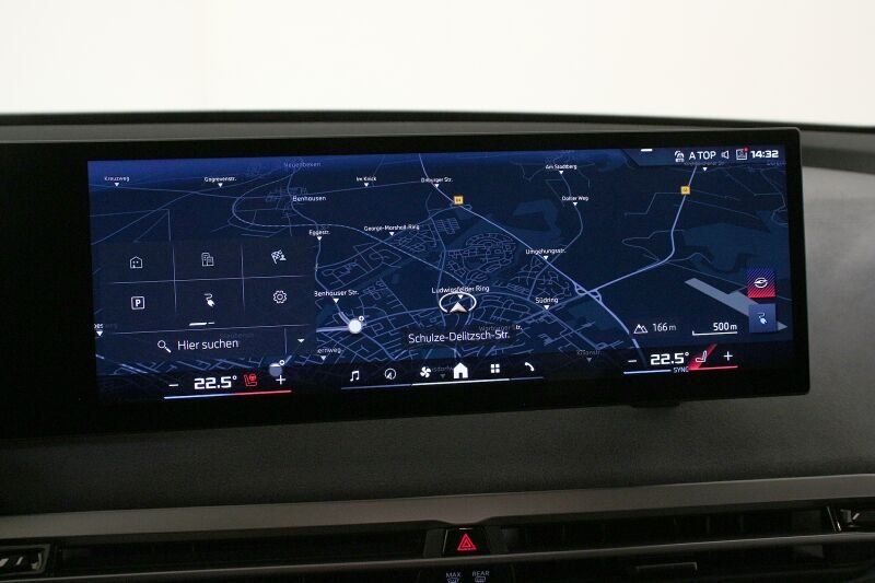 BMW iX M70 xDrive NP 144055.- AHK Pano B&W HuD ACC
