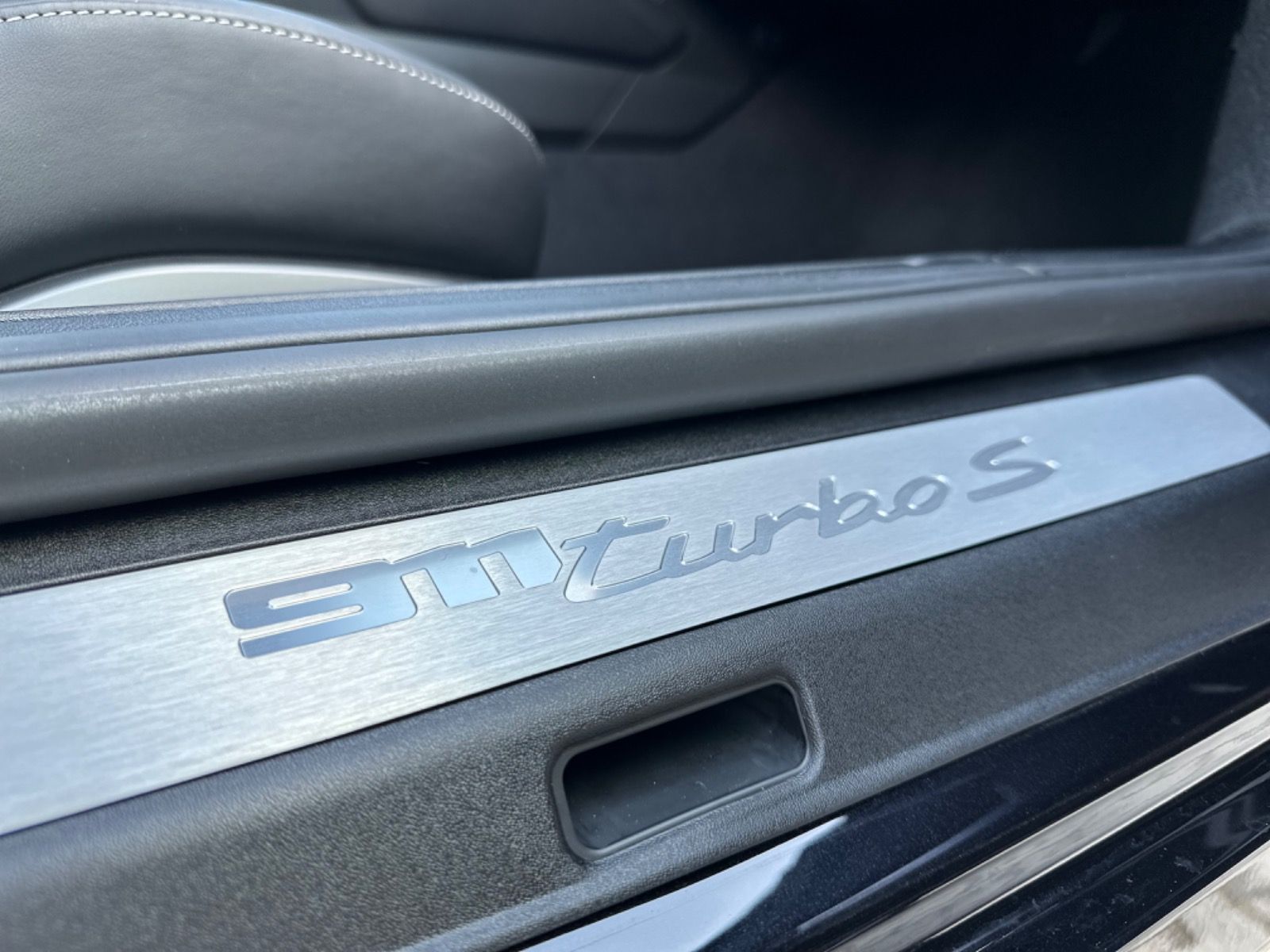 Porsche 992 (911) TURBO S COUPE*Lift*SportAbgas*Bumester