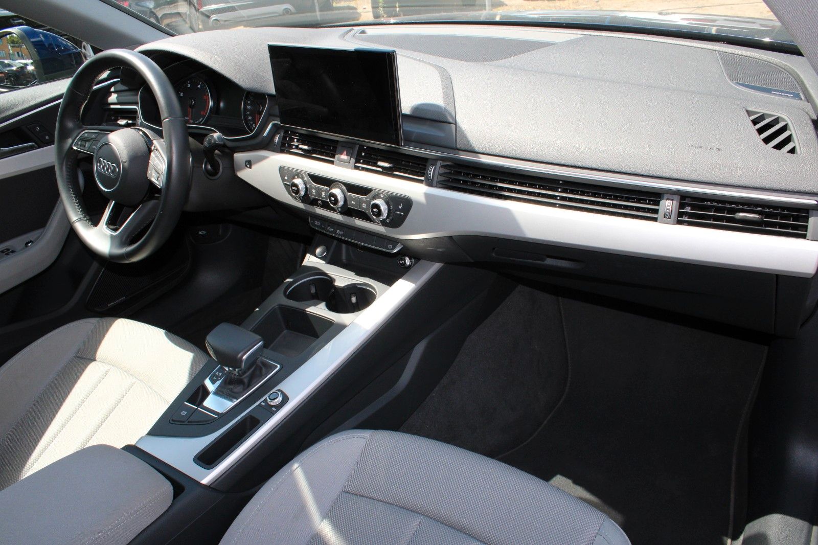 Audi A4 Avant 40 TDI - Samsaru's Car Outlet