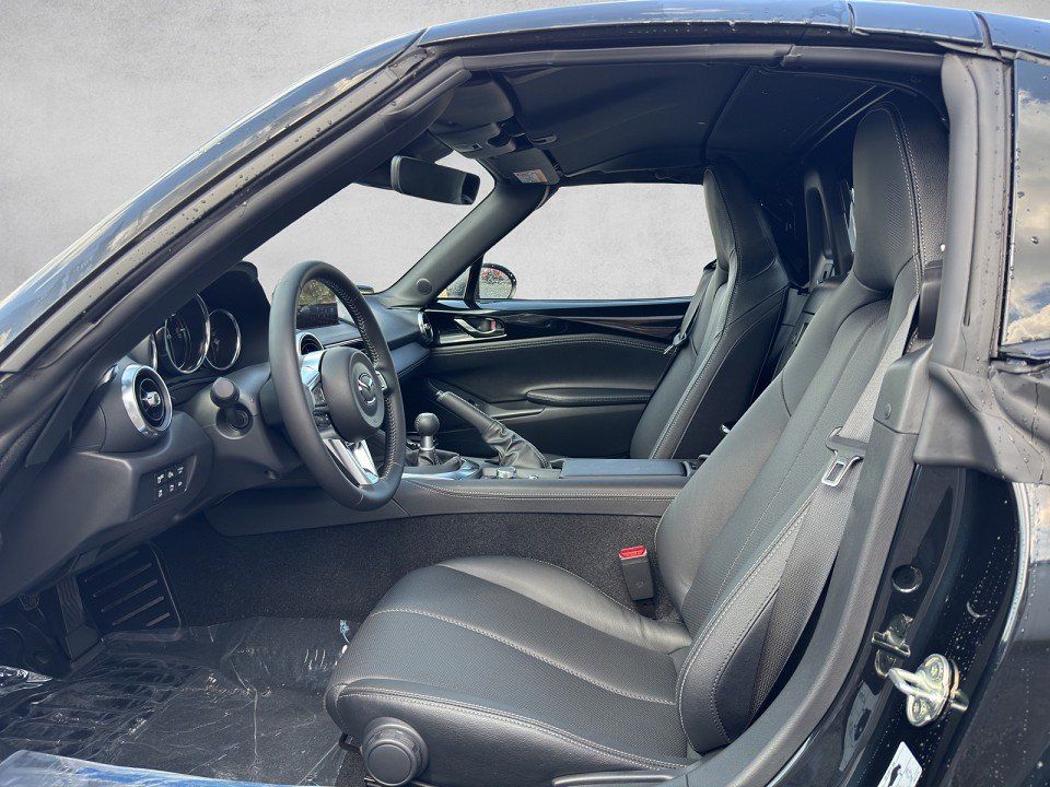 Mazda MX-5 1.5L SKYACTIV-G (132 hp)