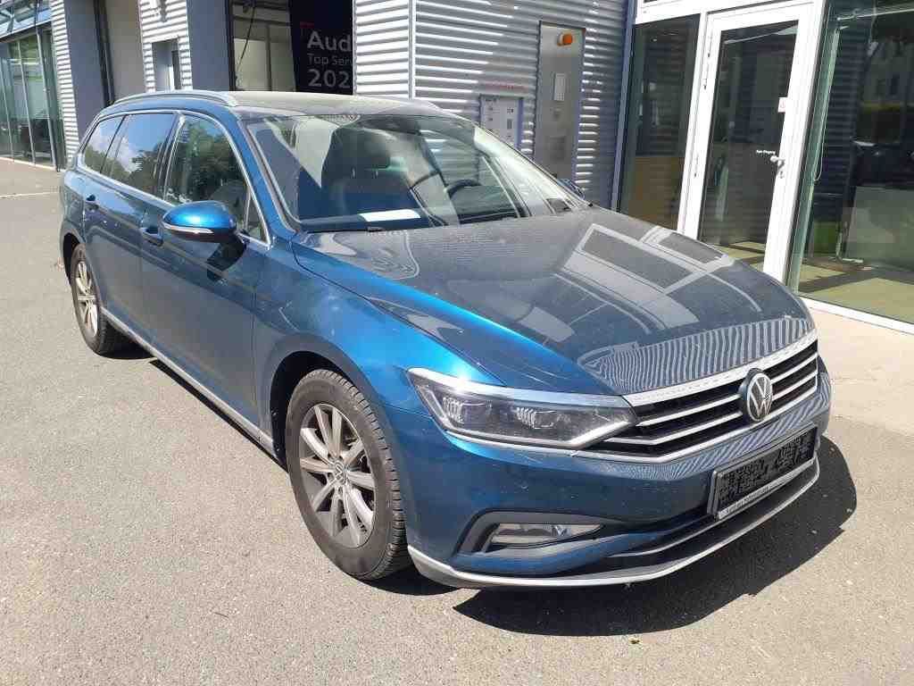 Volkswagen Passat Variant DSG Elegance - Samsaru's Car Outlet