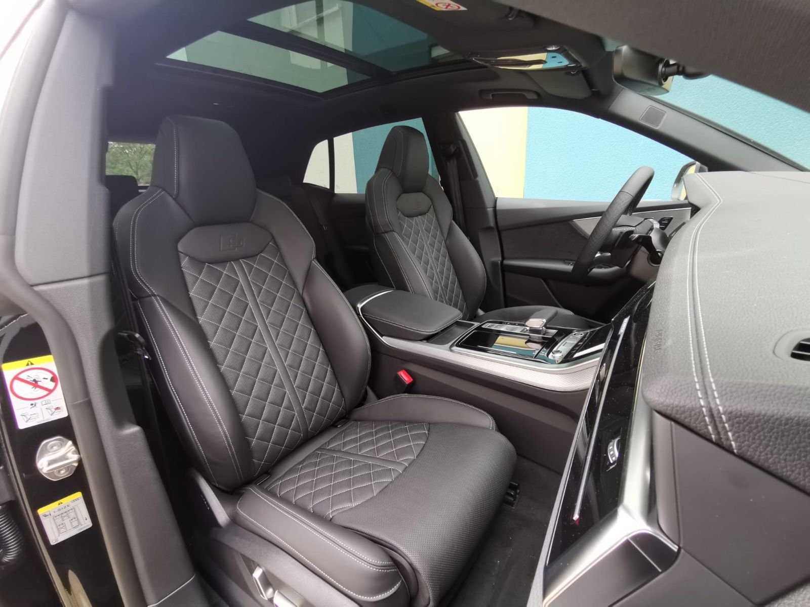 Audi Q8 50TDI S Line - Samsaru's Car Outlet