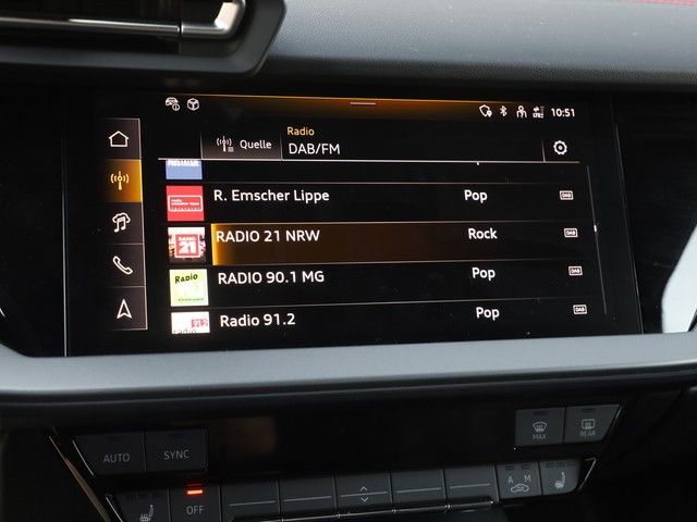 Audi A3 Sportback 45 TFSI e S line LM18 AHK ACC Matri