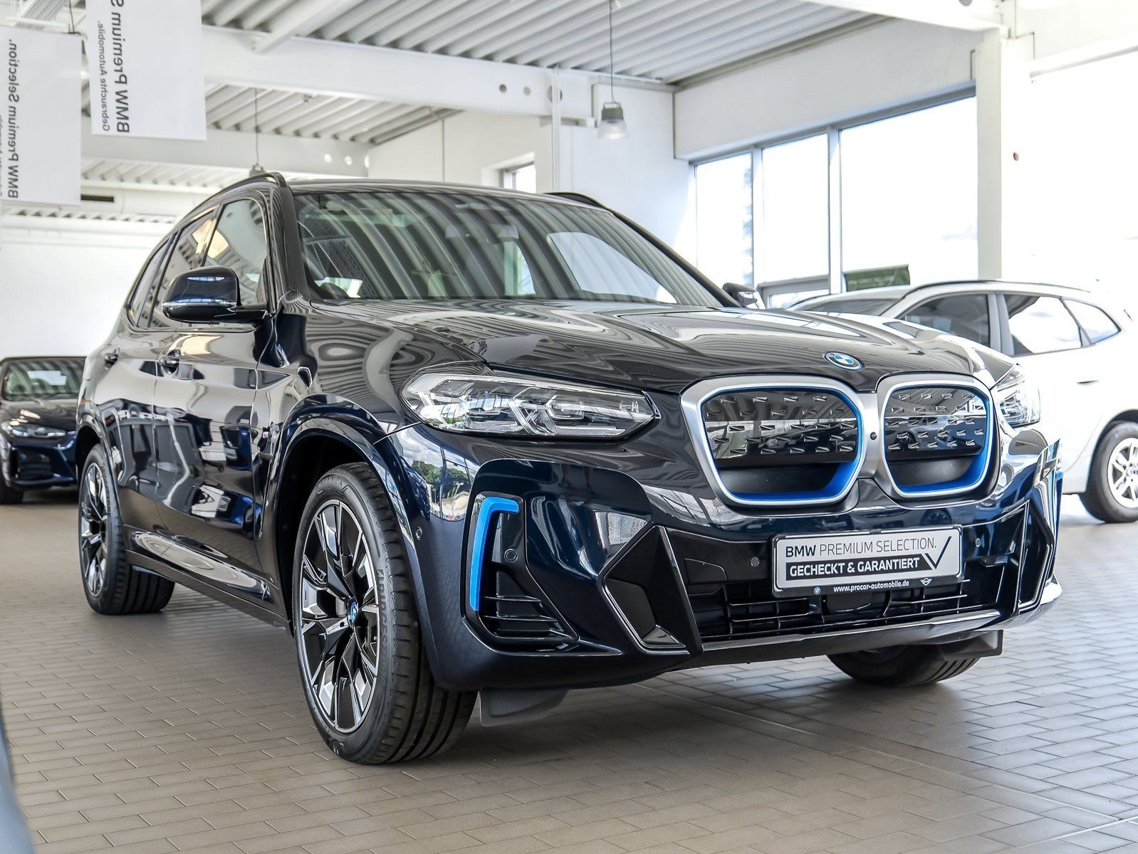 BMW iX3 MSport Headup Pano ACC 360Grad