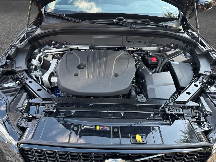 Volvo XC60 B5 B AWD Plus Dark