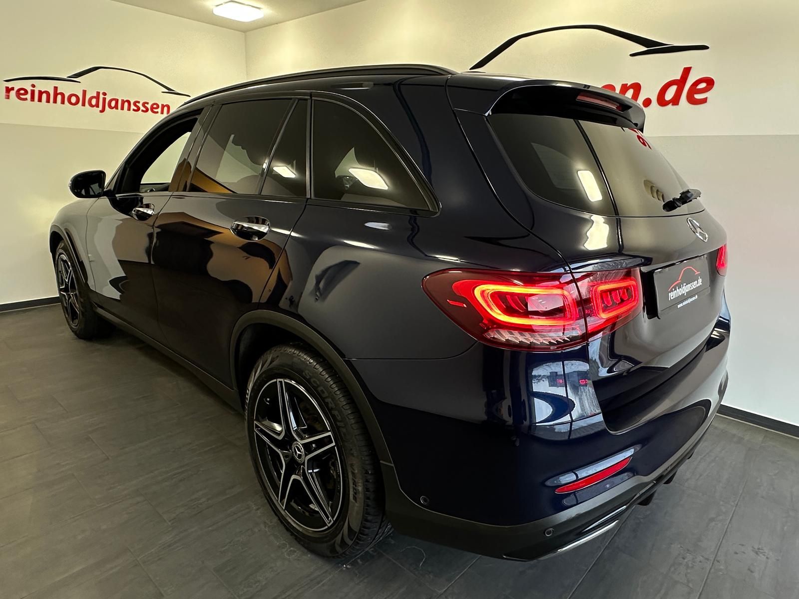 Mercedes-Benz GLC 220 d 4M AMG Night Standh Distronic Panorama