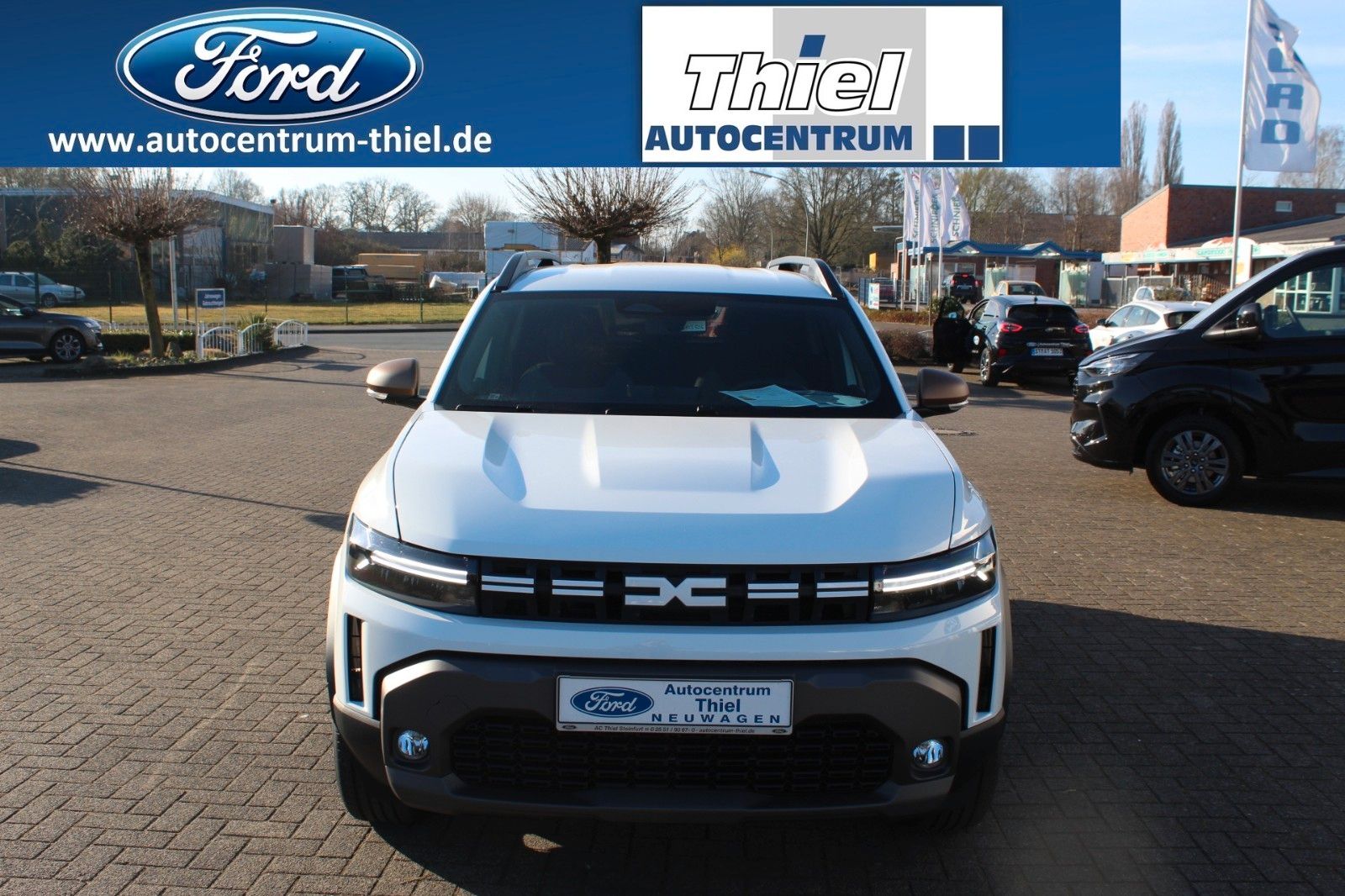 Dacia Duster III Hybrid Automatik 140PS Extreme - Samsaru's Car Outlet