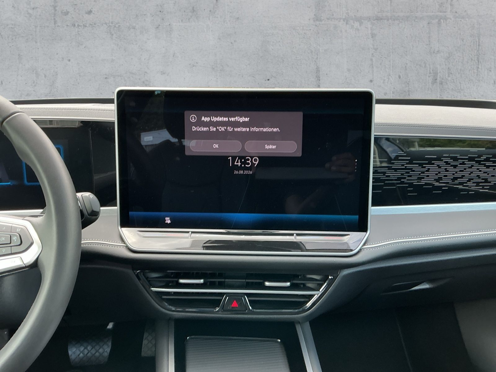 Volkswagen Passat Variant 1.5 eHYBRID ELEGANCE 5JG+AHK+PANO