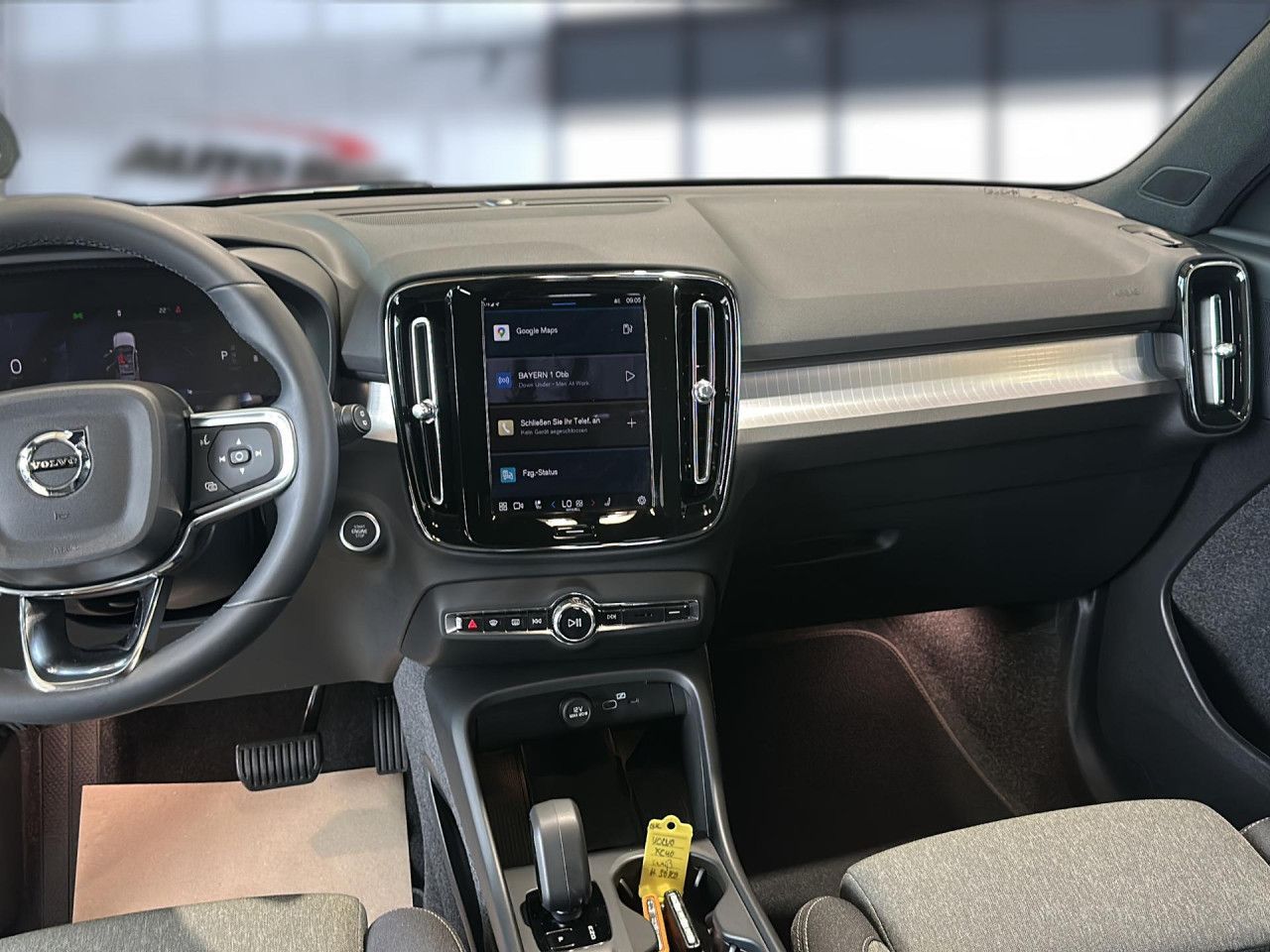 Volvo XC 40 Core 2WD Bluetooth Navi LED Klima