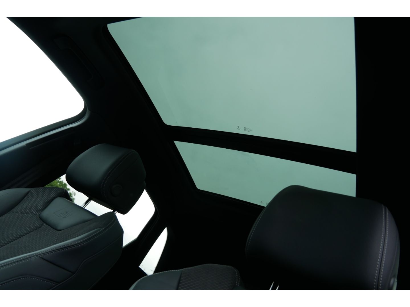 Audi Q3 40 TDI q S line - Samsaru's Car Outlet