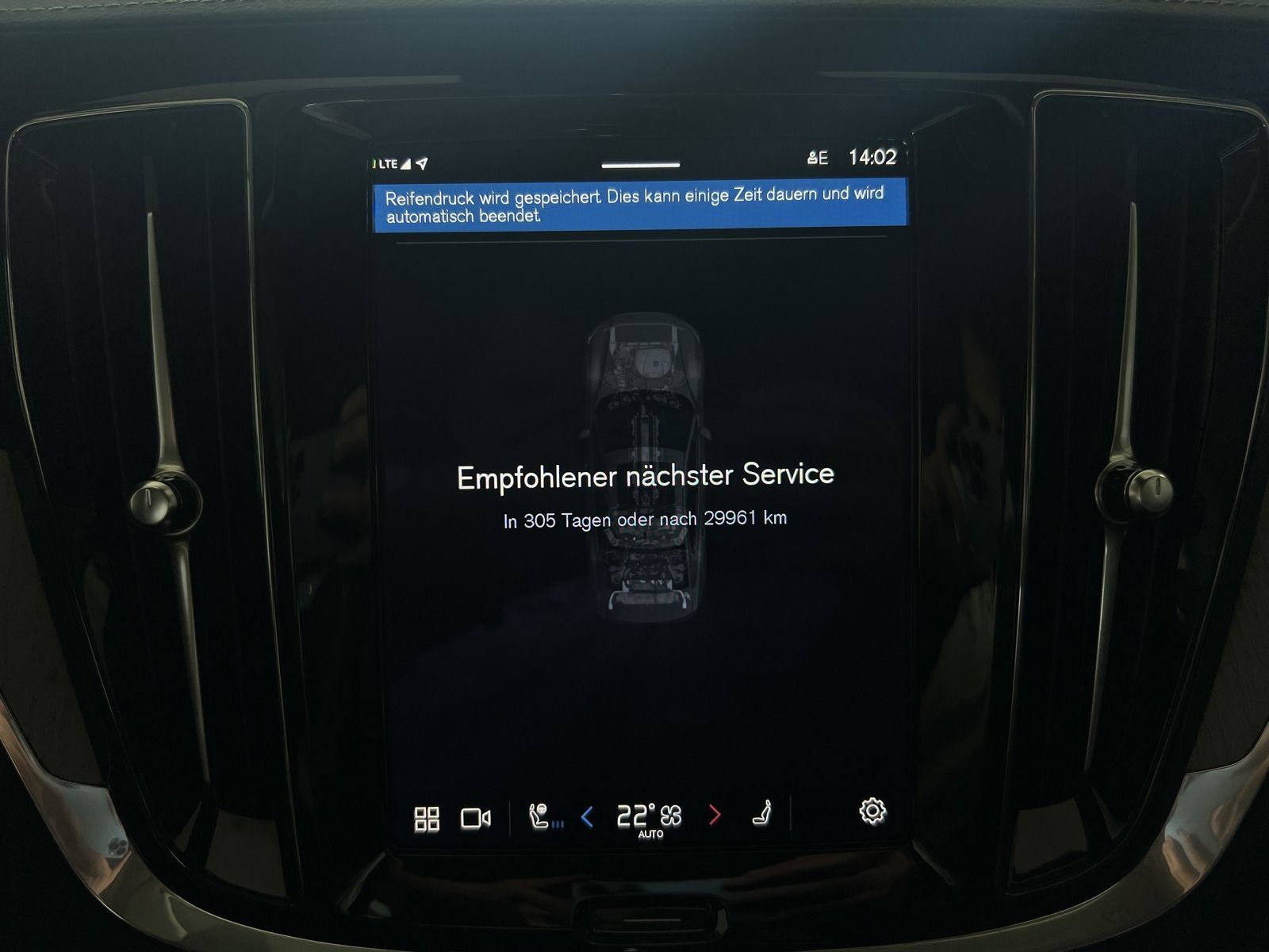 Volvo S60 T8 Ultimate Dark Recharge AWD B&W Massage