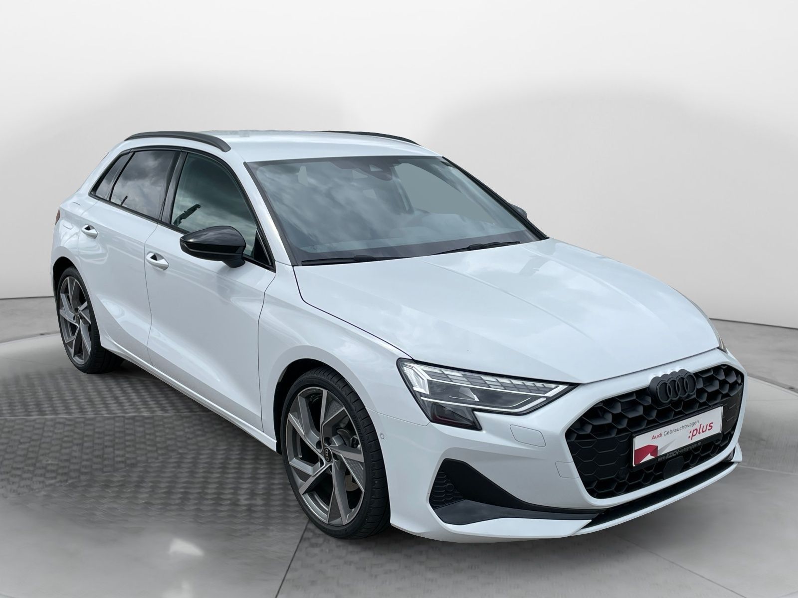 Audi A3 Sportback 35 TFSI S-Tronic S-Line - Samsaru's Car Outlet