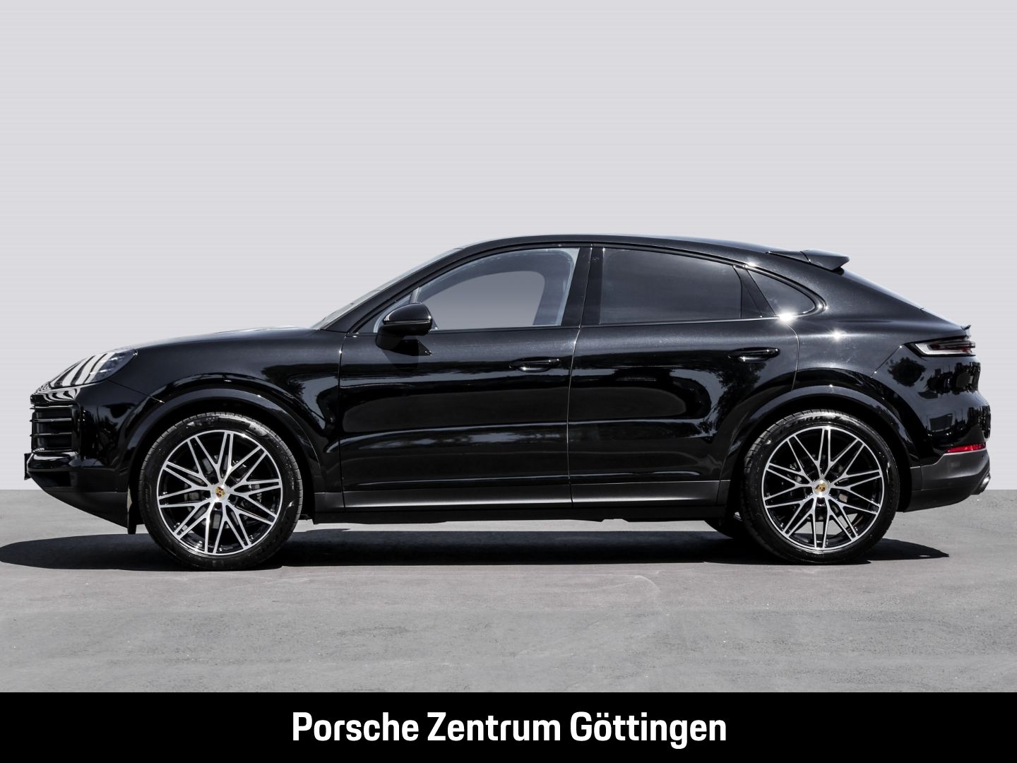 Porsche Cayenne Coupe BOSE Luftfederung Panoramadach LED