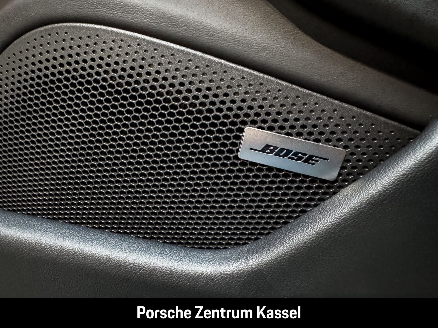 Porsche Taycan 4S Sportpaket Panorama  Bose 360 Kamera