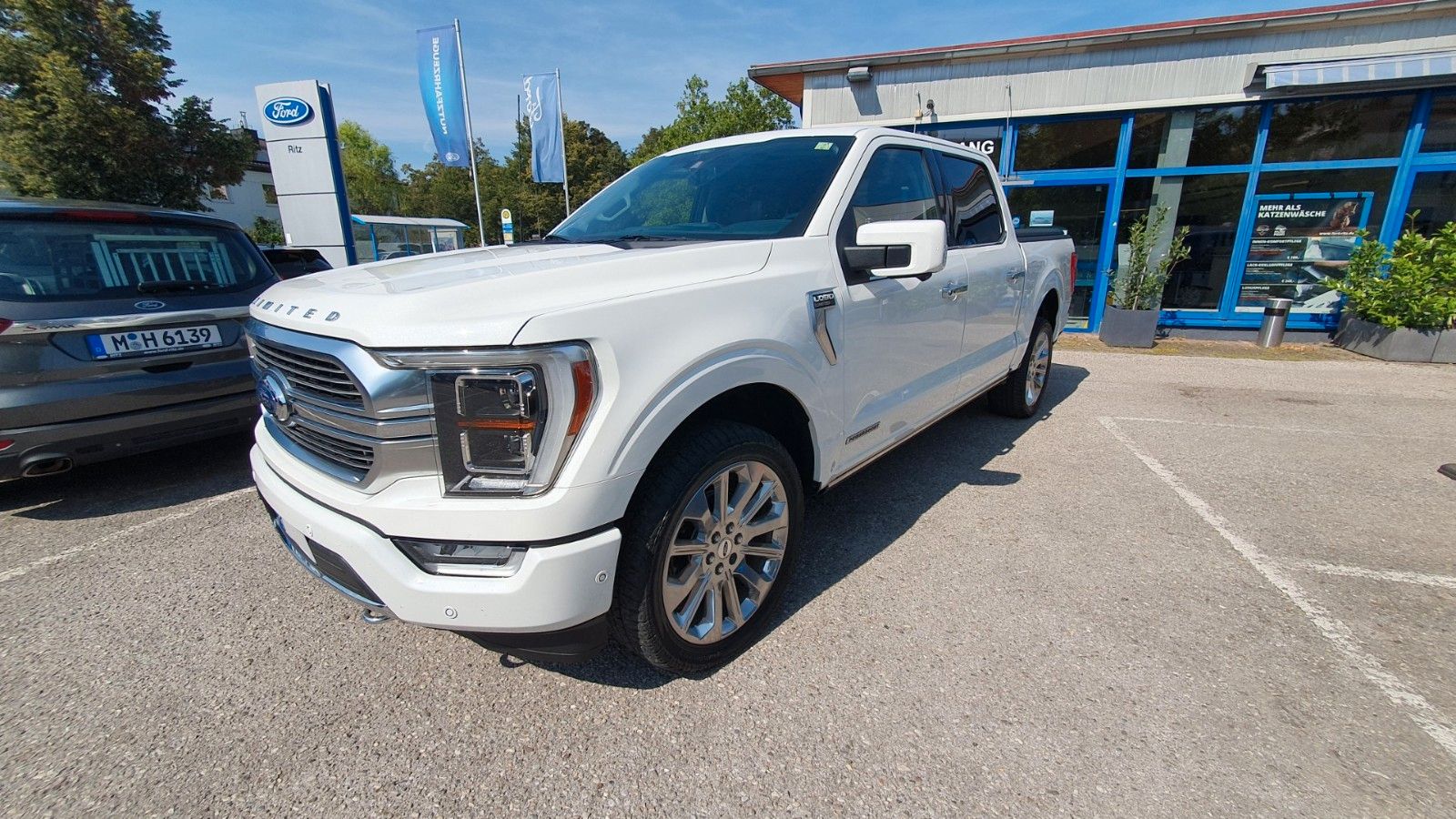 Ford F 150 Limited HYBRID 4x4 - Samsaru's Car Outlet