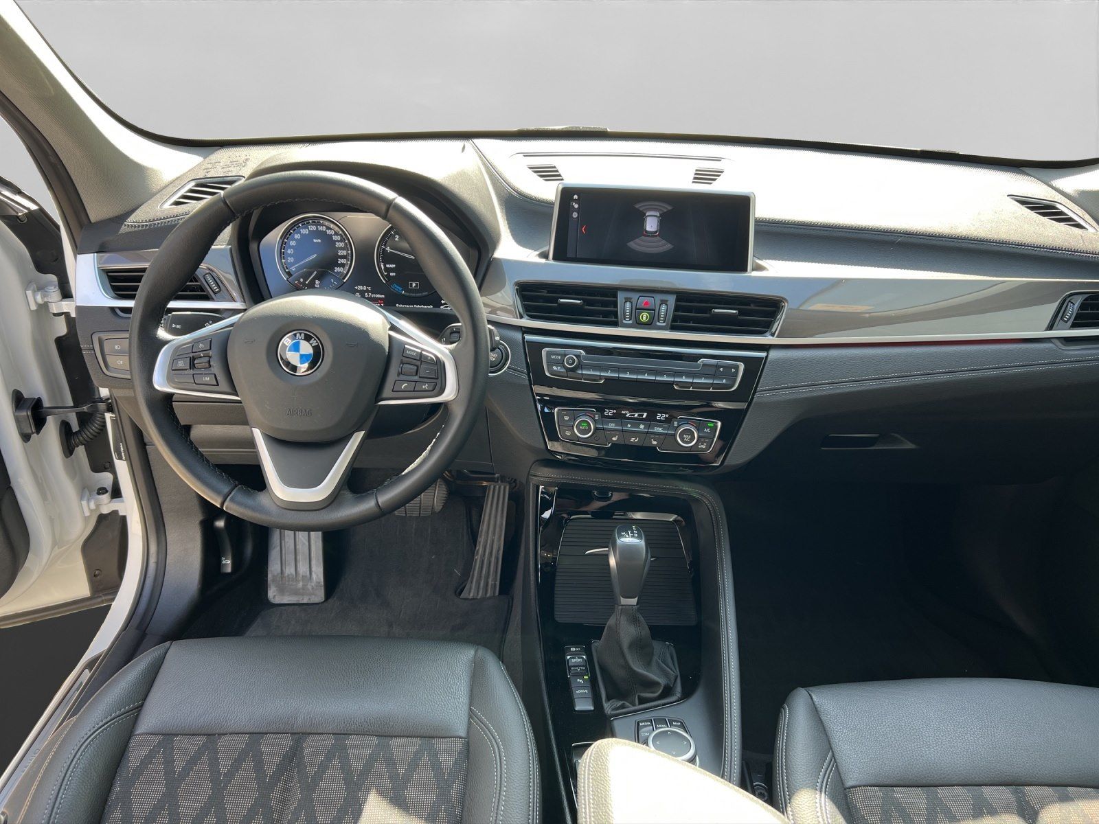 BMW X1 xDrive25e xLine - Samsaru's Car Outlet