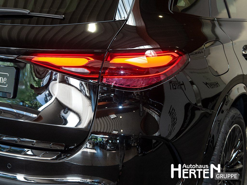 Mercedes-Benz GLC 450 d AMG 4Matic+NIGHT+PANO+HUD+DIGITAL+360°