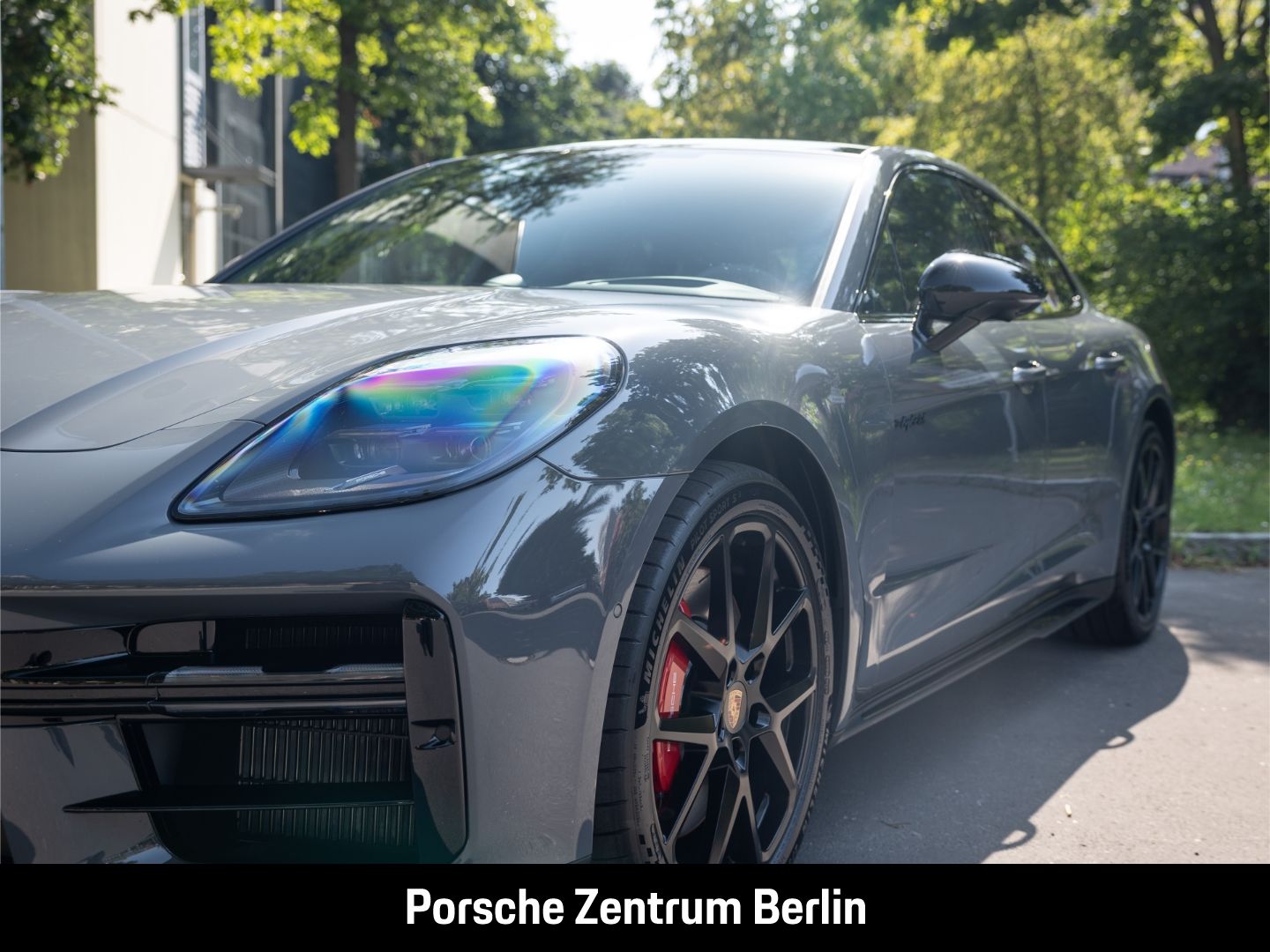 Porsche Panamera 4S E-Hybrid Surround-View Sportabgas