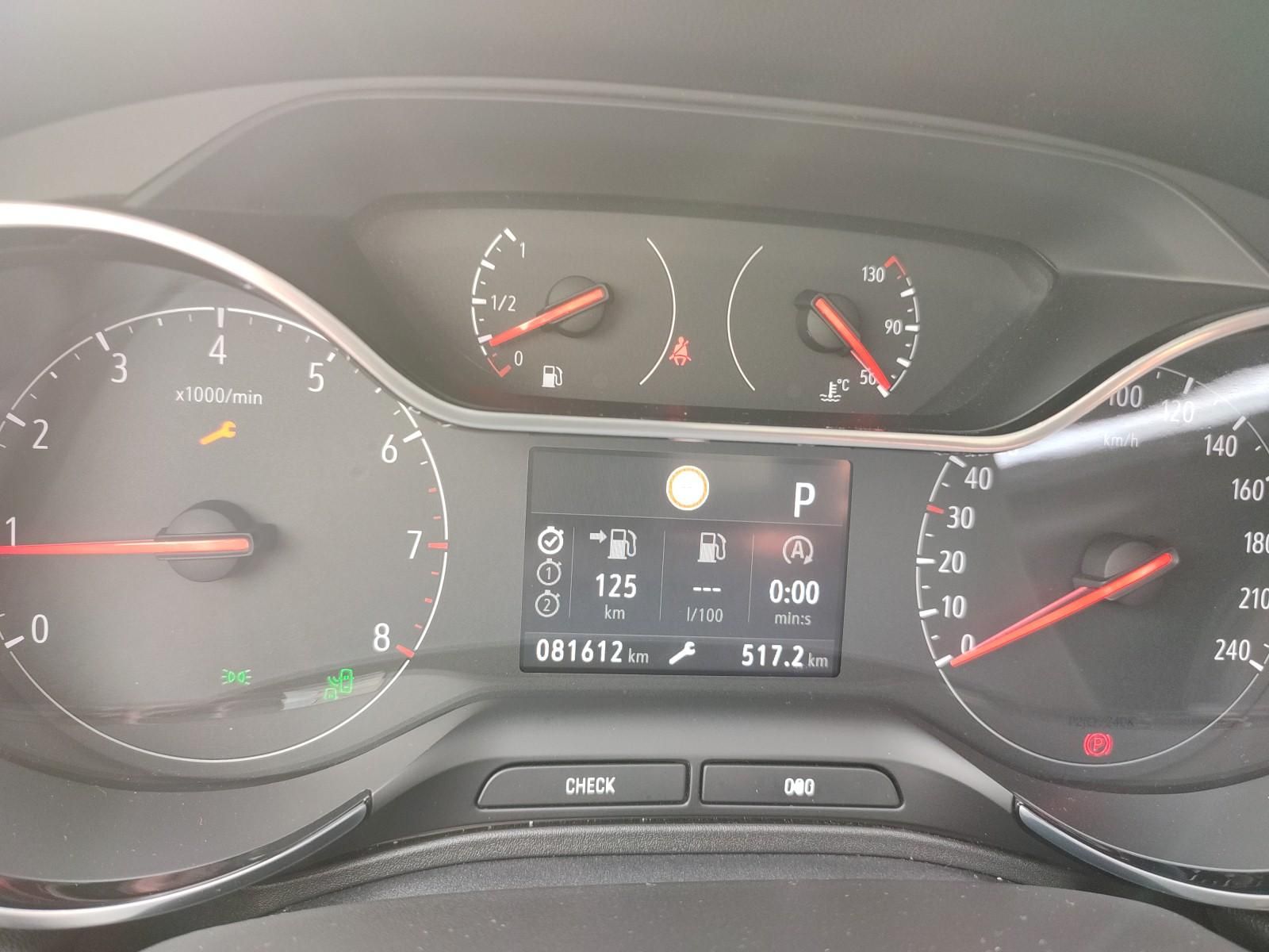 Opel Grandland X 1.2 Innovation - Samsaru's Car Outlet