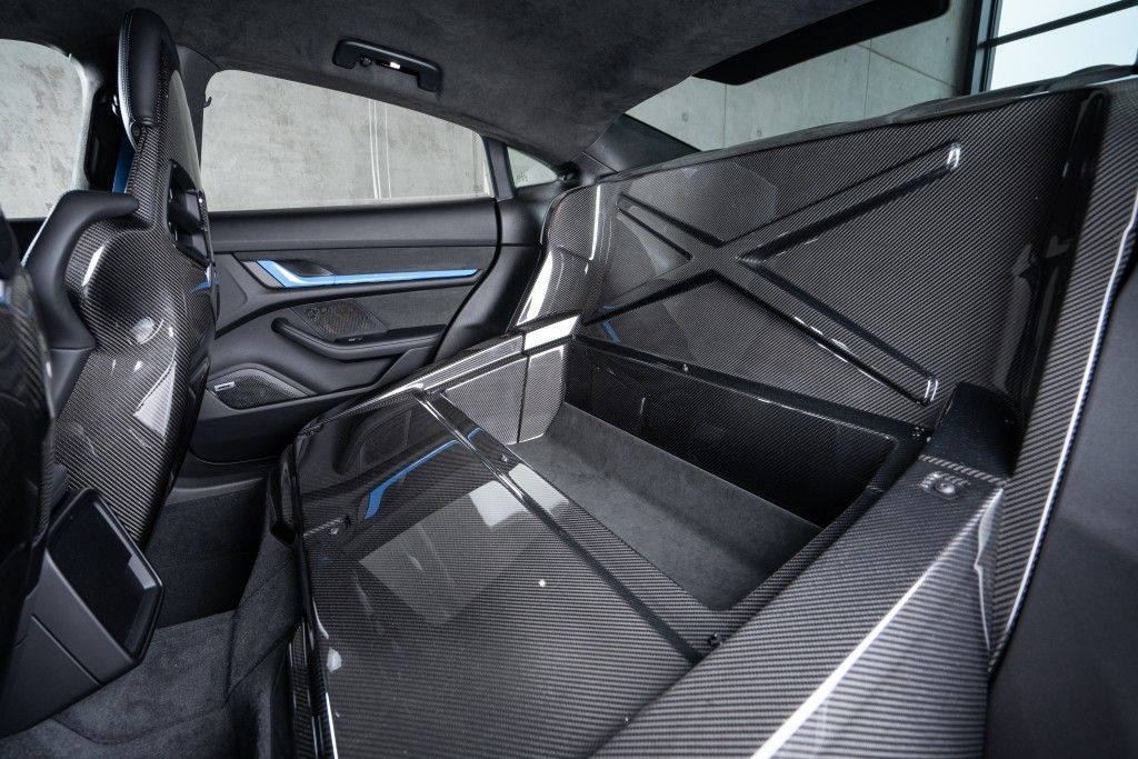 Porsche Taycan Turbo GT WEISSACH-PACKET ON STOCK!