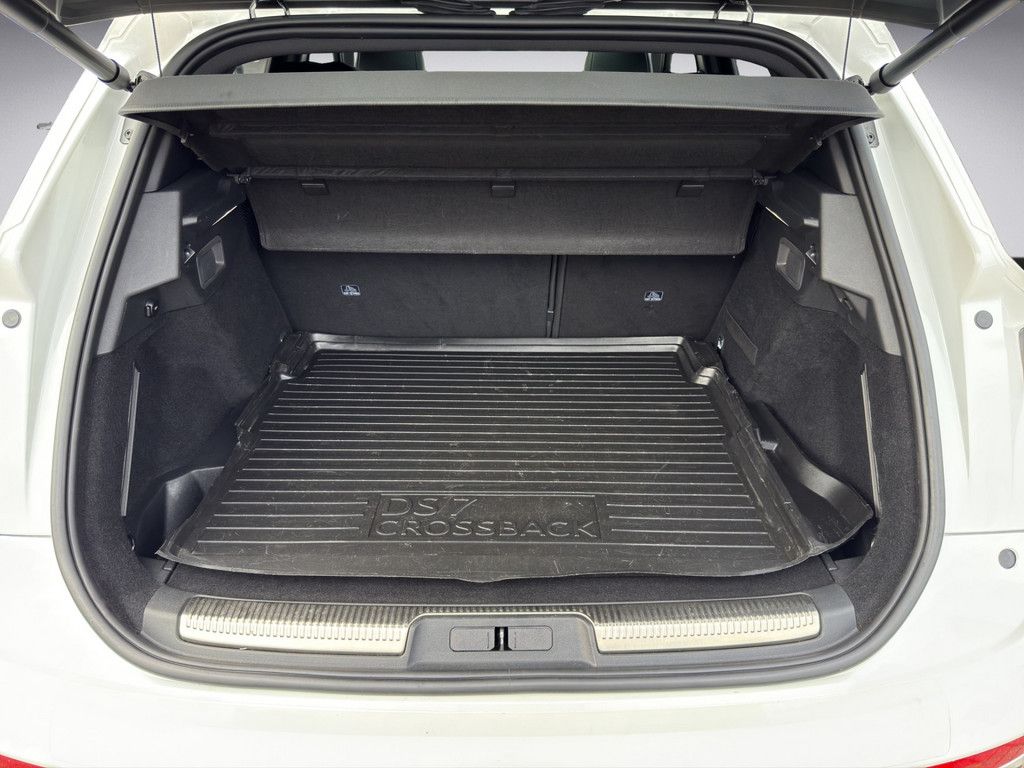 DS Automobiles DS 7 Crossback E-Tense 300 4x4 Perform. Line