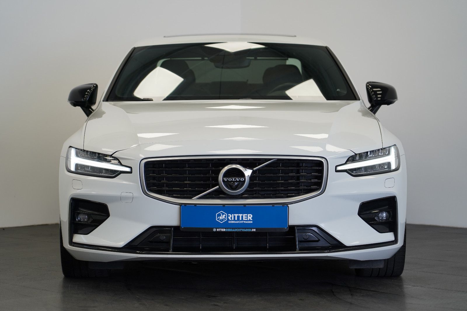 Volvo S60 Lim. T4 R-Design*HUD*PANO*StdHzg*360°K.*LED*